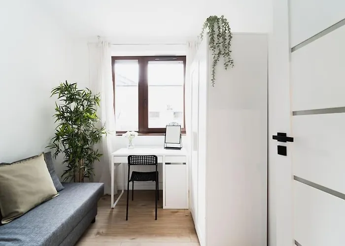 Center - 3 - New Building - Private Parking Place - Garage 아파트 *