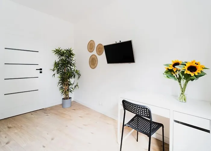 아파트 Center - 3 - New Building - Private Parking Place - Garage