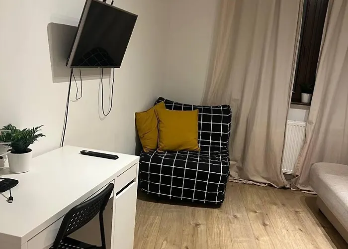 아파트 Center - 3 - New Building - Private Parking Place - Garage