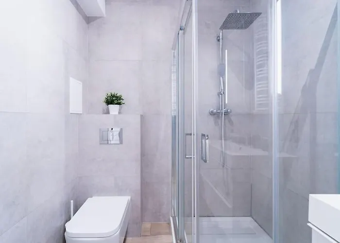 아파트 Center - 3 - New Building - Private Parking Place - Garage *