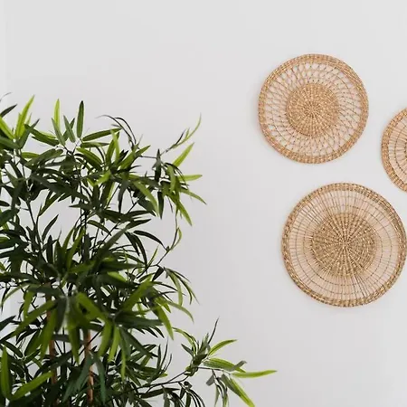 Apartment Center - 3 - New Building - Private Parking Place - Garage