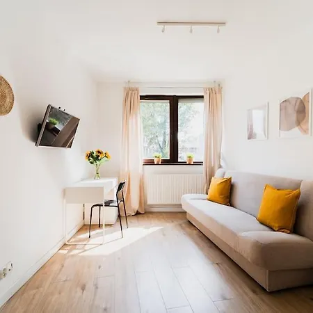 Center - 3 - New Building - Private Parking Place - Garage Apartment *